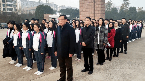 http://vsb.jju.edu.cn:8080/_mediafile/lyxy_new/2019/12/16/5bi7soc083.jpg